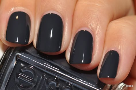 Nagellack Trends, Gray Nails, Nails Polish, Essie Nail Polish, Essie Nail, Nail Polish Colors, Love Nails, Trendy Nails, Manicure And Pedicure