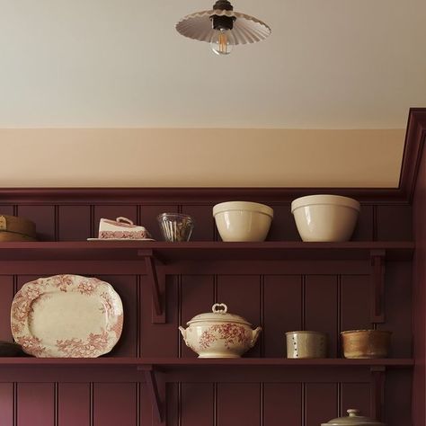 deVOL Kitchens on Instagram: "Taking a cue from traditional sculleries is always a nice way to approach the design of these spaces. Tongue and groove panelling and fabric skirts are not only practical but beautiful too. They add some simple pattern to an otherwise quite spartan style. #deVOLKitchens

#laundryroom #scullery #utilityroom #vintagestyle #homedecor #designideas" Tongue And Groove Kitchen, Tounge And Groove, Tongue And Groove Panelling, Devol Kitchens, Utility Room, Tongue And Groove, Simple Patterns, Kitchens, Vintage Fashion