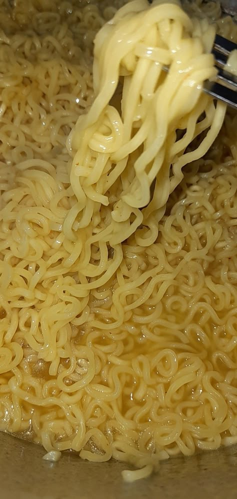 Noodles Pictures, Quick Lunch Recipes, Road Trip Food, Food Log, Delicacy Food, Quick Lunches, Snap Food, Pinterest Recipes, Food Snapchat