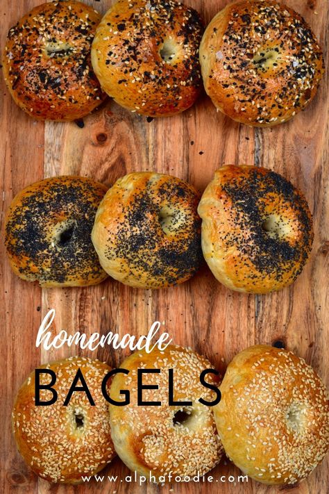 These fluffy New York-Style bagels are simple to prepare, fun to make, and delicious to enjoy with tons of fillings and toppings! With just 6 ingredients (not including salt and water), plus a vegan option, you can enjoy homemade bagels every day! Bagel Fillings, How To Make Bagels, Bagel Bakery, Vegan Bagel, Keto Coffee Recipe, New York Bagel, Homemade Bagels, Recipe Cover, Bagel Recipe