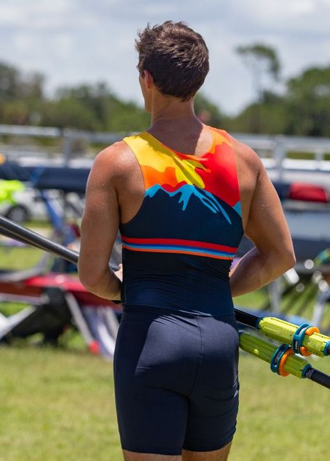 It is very good the fabric is simple but for the price is fine Cycling Lycra, Cycling Suit, Mountainous Landscape, Male Models Poses, Lycra Men, Gay Fashion, Vintage Sportswear, Instagram Outfits, Athletic Men