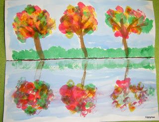 The kids really liked this! It was a great way to learn about reflection and symmetry, as well. I'd suggest letting them experiment with the method for a little while before having them make the trees.  Tippytoe Crafts: September 2011 #september #apples #art #painting #kids #trees Classe D'art, Reflection Painting, Fall Arts And Crafts, Reflection Art, Fall Art Projects, Cool Art Projects, Homeschool Art, Fall Crafts For Kids, Fall Kids