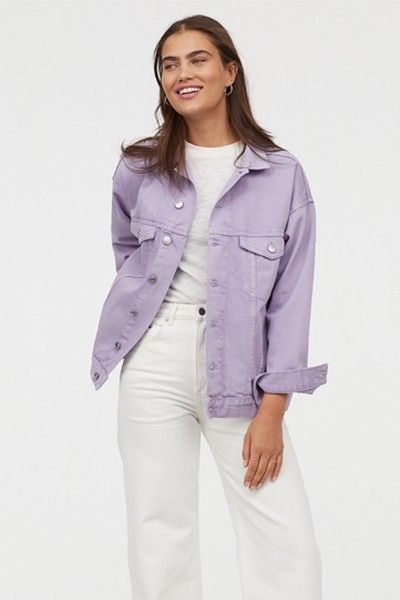 12 Pastel Denim Jackets We Love Pastel And Denim Outfit, Pastel Womens Outfit, Pastel Jacket Outfit, Lilac Denim Jacket, Lilac Denim Jacket Outfit, Women Pastel Outfit, Purple Jean Jacket Outfit, Purple Denim Jacket Outfit, Pastel Outfit Women