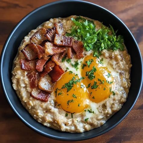 Savory Oatmeal: A Twist on Traditional Breakfast - Recipes Time Savory Steel Cut Oats Recipes, Oatmeal Dinner Recipes, Dominican Oatmeal Recipe, Savory Baked Oats, Salty Oatmeal Recipes, Oatmeal Recipes Savory, Savory Breakfast Ideas Healthy, Savory Oats Recipes, Porridge Savory