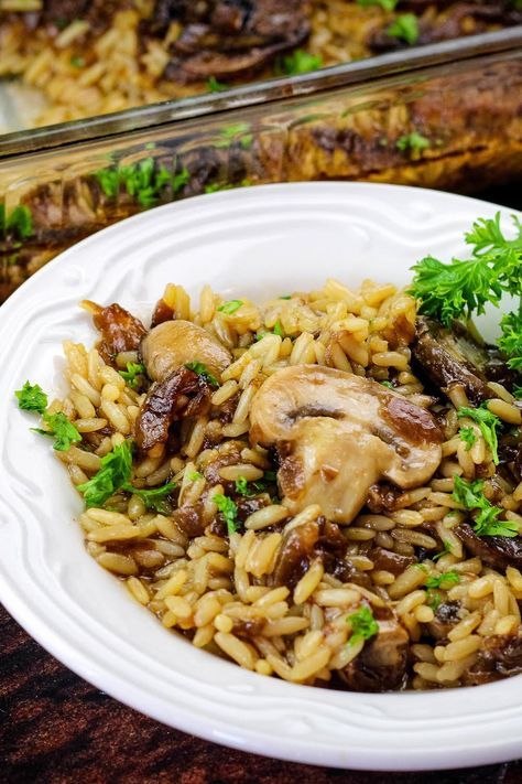 Yummy Baked Rice With Beef Consomme and Mushrooms Beef Consomme Recipe, Fresh Mushrooms Recipes, Mushroom Rice Casserole, Beef Consomme, Homestyle Meals, Mushroom Rice Recipes, Recipe With Beef, Homemade Fried Rice, Savory Sides