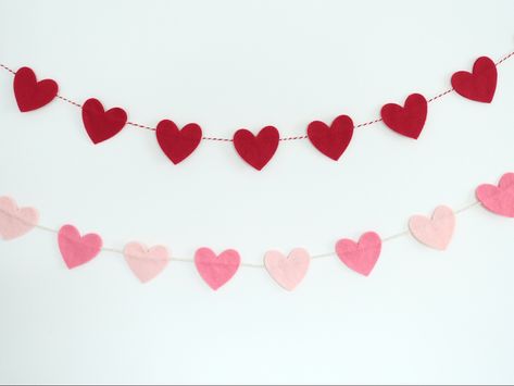 Olive Room, 21 Dinner, Pink Garland, Pink Bunting, Heart Bunting, Paper Bunting, Diy Valentine's Day Decorations, Heart Banner, Heart Garland