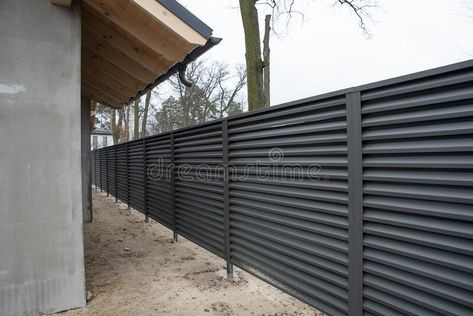 Modern Metal Fence, Sheet Metal Fence, Fence Modern, Corrugated Metal Fence, Metal Fence Panels, House Image, Front Fence, Fencing & Gates, Diy Fence