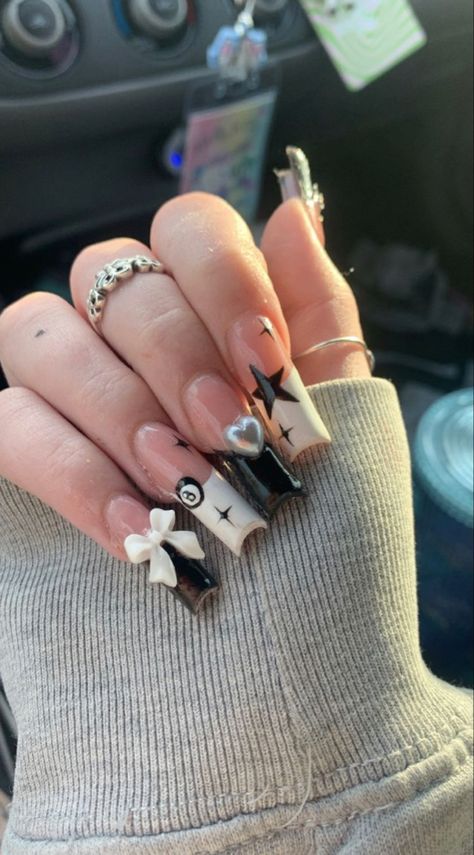 Punk Nails, Nagel Tips, Grunge Nails, White Acrylic Nails, Classy Acrylic Nails, Long Acrylic Nails Coffin, Soft Nails, Pink Acrylic Nails, Fire Nails