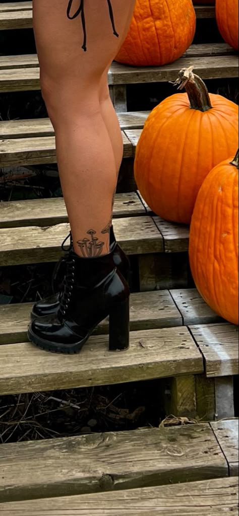 Ankle Tattoo Mushroom, Mushroom Tattoo Placement Ideas, Mushroom Tattoo Around Ankle, Mushroom Tattoo Ankle Wrap, Mushroom Patchwork Tattoo, Mushroom Hip Tattoo, Mushroom Tattoo Ankle, Mushroom Tattoo Placement, Mushroom Leg Tattoo