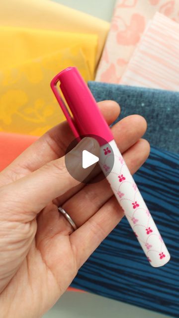 Andrea Tsang Jackson on Instagram: "Fabric glue pen! I had a lot of questions about this yesterday when I was using it for improv curves for my #GinkgoQuilt pattern. 🙂
.
#3Rdstoryworkshop #modernquilt #quiltpattern #quilt #quilting #quilter #quiltersofinstragram #spoonflower" Improv Quilts, Glue Pen, Fabric Glue, Modern Quilts, Quilt Patterns, Glue, Quilting, Pen, Pattern