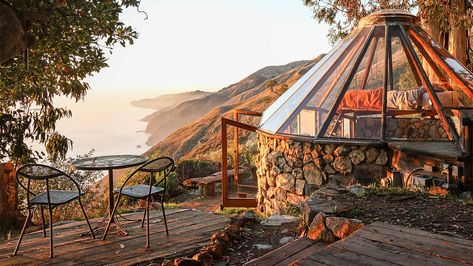 Mickey Muennig, Big Sur House, Eco Friendly House Design, Yurt Home, Seaside House, Outdoor Bath, Big Sur California, Famous Architects, Eco Friendly House