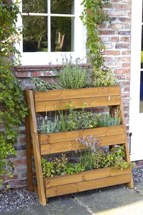 [SponsoredPost] 28 Top Raised Garden Planters Guides You'll Be Surprised By At Once #raisedgardenplanters Vertical Pallet Garden, Herb Garden Planter, Raised Garden Planters, Tiered Planter, Garden Planter Boxes, Tiered Garden, Patio Planters, Herb Planters, Raised Planter