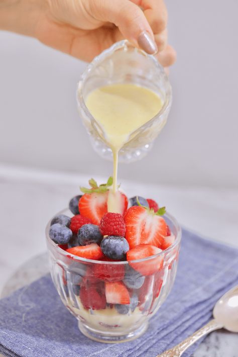 Foolproof Creme Anglaise Vanilla Anglaise Recipe, Vanilla Custard Sauce Recipe, Cream Anglaise, Custard Sauce Recipe, Malibu Food, Unusual Desserts, Vanilla Custard Sauce, Creme Anglaise Recipe, Custard Sauce