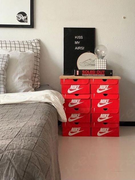 Nike Nightstand, Minimal Hypebeast Room, Nike Home Decor, Sneakerhead Room Decor, Nike Boxes On Wall, Shoebox Room Decor, Nike Themed Room, Sneaker Head Room Ideas Aesthetic, Sneaker Themed Bedroom