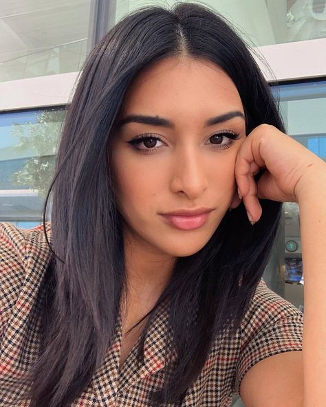 Jazmine Garcia, Instagram Inspo, True Beauty, Online Dating, Youtubers, Hair Inspiration, North America, Photo And Video, Instagram Photo