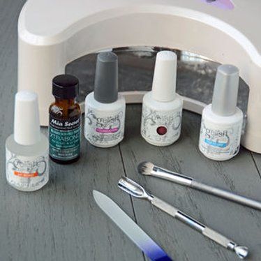 Video- DIY Gel Manicure & How to Make Them Last: 8 Steps (with Pictures) Make Gel Nails Last Longer, Gelish Polish, Diy Gel Manicure, Manicure Steps, Gel French Manicure, Nail Base Coat, Gel Manicure At Home, Dip Manicure, Wedding Manicure