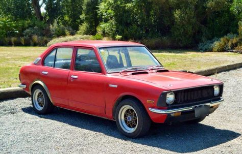 '72 Corolla looking clean in a musty sort of way Subaru Wrx Wagon, Corolla Ke30, Wrx Wagon, Car Console, Tuner Cars, Top Gear, Toyota Cars, Vroom Vroom, Car Photography