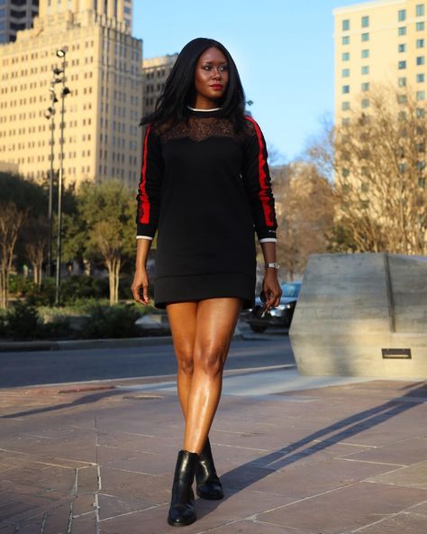 Spring is calling and @shoedazzle Chelsea boots are just the boot to answer the call! 📞 The Lauren Chelsea bootie is the most versatile boot one can have in their wardrobe! #shoedazzlepartner It’s the perfect bridge between winter and spring and here it added a sleek touch to this casual shift dress with lace details. #springfashion2024 #chelseabootswomen #styleconnaisseur #streetstyleny #simpleoutfitoftheday #coolgirlstyle #dailystyleideas #stylebymenikkib Are we done with boots afte... Casual Shift Dress, Shift Dress Casual, Cool Girl Style, Chelsea Boots Women, Dress With Lace, Shoe Dazzle, Lace Detail, Bootie, Shift Dress