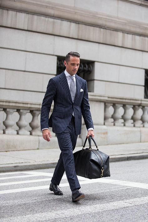 Banker suit Banker Outfits, He Spoke Style, Suit Combinations, Slim Fit Suit Men, Classy Suits, Leather Duffel Bag, Mens Tshirts Fashion, Leather Duffel, Pinstripe Suit