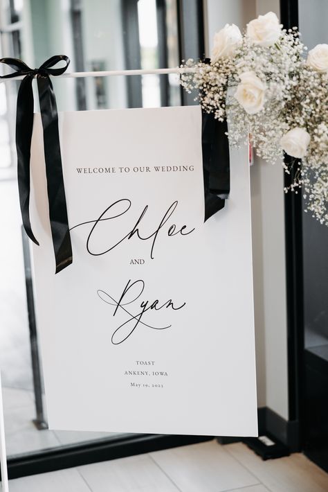 Black And White Wedding Diy, Black And White Wedding Reception Decor, Black And White Wedding Sign, Black And White Summer Wedding, Black And White Welcome Sign, Welcome Sign Black And White, White Wedding Sign, White Summer Wedding, White Weddings Reception