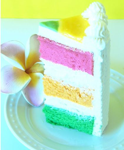 Try Hawaiian Paradise Cake! You'll just need Chiffon Cake:, 2 1/4 cups of flour, 2/3 cups of white sugar, 1 tbs baking powder, 1 tsp salt, 1/2 cup vegetable... Paradise Cake Recipe, Paradise Cake, Fruit Paradise, Fruitcake Recipes, Whipped Cream Frosting, Hawaiian Food, Cake Board, Orange Cake, Cake Frosting