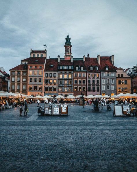 Poland Christmas, Krakow Travel, Warsaw Old Town, Poland Travel, Sky Tree, Tree Table, Krakow Poland, Warsaw Poland, Innsbruck