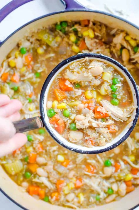 One Pot Vegetable Quinoa Chicken Soup - The Natural Nurturer Crockpot Chicken Quinoa, Quinoa Chicken Soup, Chicken Quinoa Soup, Quinoa Vegetable Soup, Natural Nurturer, Chicken Potato Soup, Chicken Veggie Soup, Georgia Food, Vegetable Chili