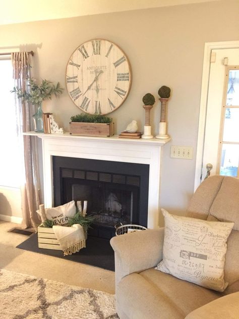 Above Fireplace Decor, Rustic Farmhouse Fireplace, Farmhouse Mantle Decor, Fireplace Mantle Decor, Wall Clocks Living Room, Entryway Table Decor, Fireplace Mantel Decor, Future Apartment Decor, Dining Room Wall Decor