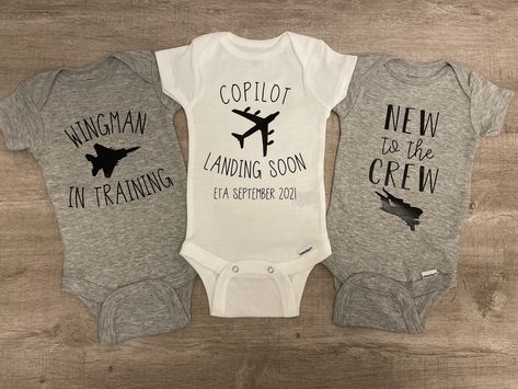 Link to view onesie options Air Force Gifts For Him, Pilot Baby Announcement, Airplane Baby Announcement, Aviation Baby Announcement, Baby Accouncement, Airplane Onesie, Air Force Baby, Baby Airplane, Plane Nursery