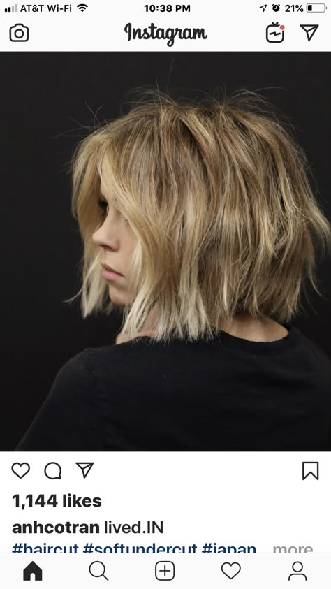 Carachele Hair, Undercut Haircut, Haircuts For Wavy Hair, Edgy Hair, Haircut And Color, Penteado Cabelo Curto, Hair And Beauty, Blonde Pixie, Boho Hairstyles