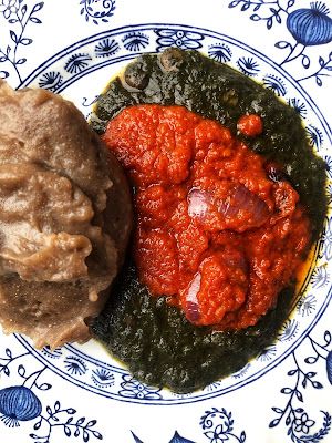 The Vegan Nigerian: 5 Delicious Nigerian Swallows To Eat With Your Soup Swallow Recipes, Nigerian Swallow Food, Nigeria Restaurant Food, Nigerian Peppered Snail, Pepper Soup Nigerian, Nigerian Pepper Soup, Swallow Food, Nigerian Recipes, Taste Made