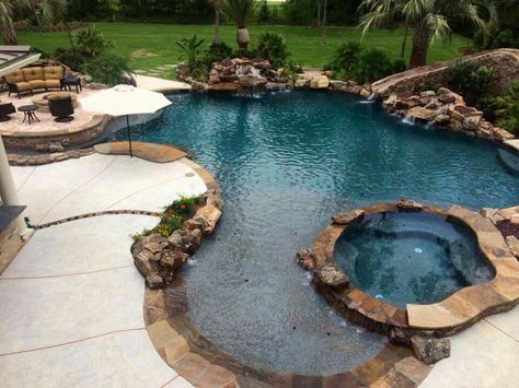 . Ideas De Piscina, Underground Pool, Dream Backyard Pool, Pools Backyard Inground, Outdoor Fireplace Designs, Pool Life, Pond Water Features, Ground Pools, Dream Pools