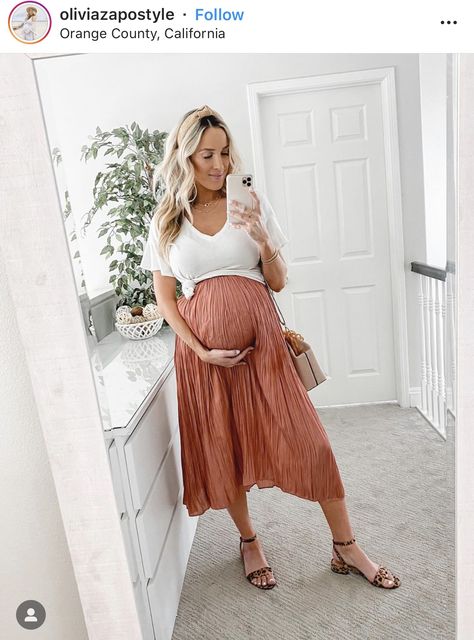 Modest Maternity Outfits, Baby Bump Style Summer, Pregnancy Fits, Maternity Fits, Spring Maternity Outfits, Summer Pregnancy Outfits, Maternity Dress Outfits, Casual Maternity Outfits, Postpartum Fashion