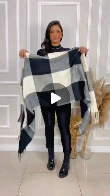 𝐒𝐭𝐲𝐥𝐞 𝐌𝐢𝐱 on Instagram: "Scarf hack 🌟 ↡ Double click if you liked the post ♥️ and follow us for more 👇 🔹 🔺@stylemix42 🔺@stylemix42 🔺@stylemix42 🔹 • 𝗧 𝗚 𝗦 • #autumn #fashiontips #diy #lifehacks #scarf #fashionhack #scarffashion #fashionhacks #stylehacks #elegantoutfit #stylemix42 #stylemix #orololife #orolomix #ootdfashion #styletips #styleinspo #fashioninspo #pants #stylefashion #fashionstyle #styleinspiration #fashionlover #tbt #fashion #trend #fashionista" Alexander Pierce, How To Wear A Blanket Scarf, Wear A Scarf, Diy Fashion Scarf, Stylus Pens, How To Wear A Scarf, Diy Vetement, Green Converse, Game Day Hair