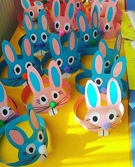 Easter Centerpiece Ideas, Diy Easter Decor, Preschool Craft Activities, Kids Craft Ideas, Bee Crafts For Kids, Christmas Ornaments For Kids, Easter Crafts For Toddlers, Ornaments For Kids, Easter Arts And Crafts