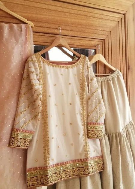 Gharara for Women by Shakeelz By Owais Sikander  | LAAM -  #Gharara #LAAM #Owais #Shakeelz #Sikander #Women Gharara Designs, 50 Blouse Designs, Pink Dupatta, Asian Bridal Dresses, Latest Bridal Dresses, Simple Kurta Designs, Pakistani Fashion Casual, Desi Fashion Casual, Beautiful Pakistani Dresses