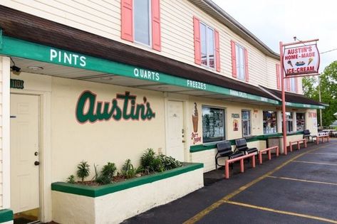 Lemon custard, praline and cream, grape pineapple! 🍦 Cheap Destinations, West Virginia Travel, Huntington Wv, Tiny Shop, Travel Cheap, Virginia Travel, Point Pleasant, Austin Homes, Ice Cream Parlor