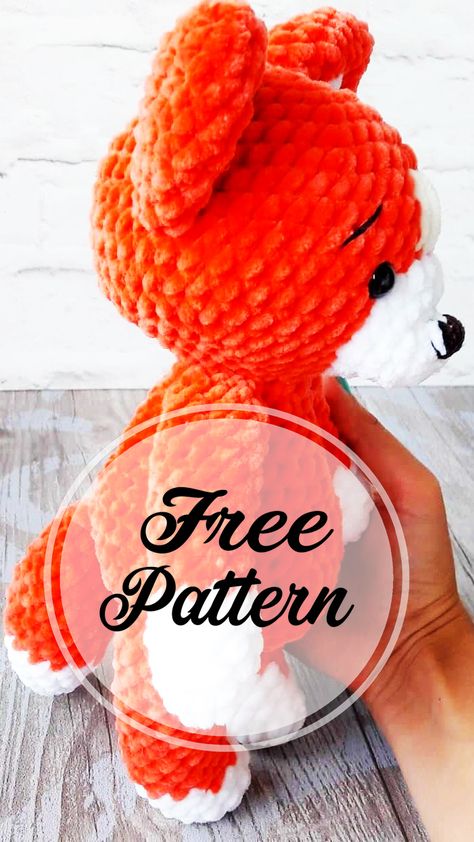 Free and Awesome Red Fox Amigurumi Crochet Pattern - Free Amigurumi Pattern, Amigurumi Blog! Fox Plush Crochet Pattern Free, Crochet Fox Pattern Free, Fox Crochet Pattern, Amigurumi Fox Pattern, Fox Amigurumi, Crocheted Fox Pattern, Confection Au Crochet, Amigurumi Fox, Crochet Animals Free Patterns