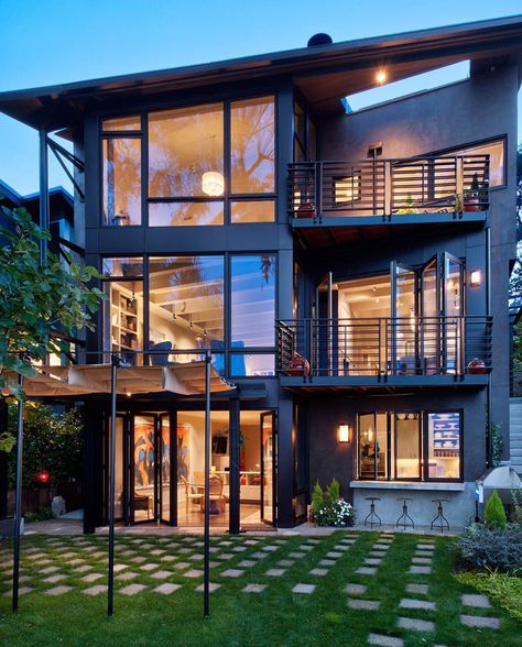 | Amazing House | By: Castanes Architects  Location: Seattle, Washington - United States  #decoarchi @deco.architecture Contemporary Exterior Design, 3 Storey House, Three Story House, Balcony Bar, Luxury Boat, Contemporary Exterior, Luxe Interiors, Story House, Modern Exterior