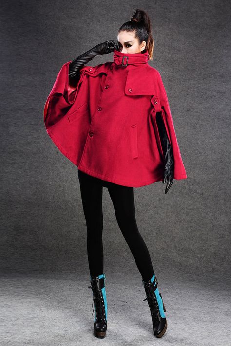 Red Cloak Aesthetic, Red Coat Outfit Winter, Atomic Fashion, Red Jacket Outfit, Womens Cape, Red Cloak, Cape Outfit, Cyberpunk Clothes, Cashmere Cape