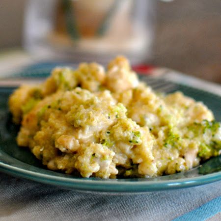 Broccoli Quinoa Alfredo Alfredo Quinoa, Chicken Broccoli Quinoa, Quinoa Ideas, Elegant Entrees, Biggest Loser Recipes, Broccoli Quinoa, Eat Meals, Alfredo Recipe, Chicken Broccoli