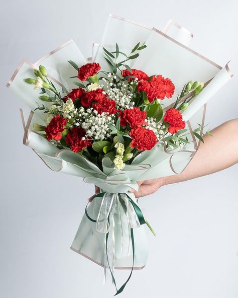 Order Online Now Carnation And Roses Bouquet, Red Carnations Bouquet, White And Red Flower Bouquet, Red Flowers Bouquet Gift, Red Flowers Arrangements, Red Prom Bouquet, White And Red Bouquet, Red Carnation Bouquet, Red Bouquet Flowers