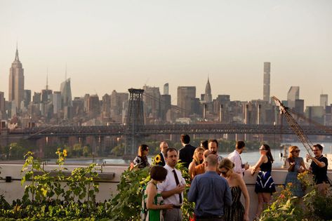 9 Small Wedding Venues in Brooklyn for Intimate Celebrations - WeddingWire Rooftop Wedding Venue, Rooftop Venue, Baby Shower Venues, Nyc Baby, Smallest Wedding Venue, Rooftop Wedding, Small Intimate Wedding, Affordable Wedding Venues, Brooklyn Wedding