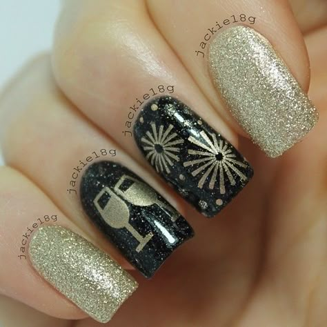 New Year’s Eve Nail Designs Nye Nails, New Years Nail Art, New Years Nail Designs, New Years Eve Nails, Super Nails, Party Nails, Nails Polish, New Year's Nails, Manicure E Pedicure