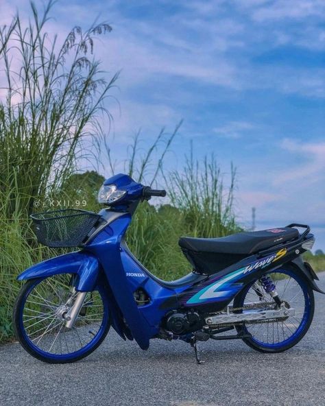 Supra Fit, Honda Wave, Honda Cub, Dark Nature, Yamaha Motor, Dark Nature Aesthetic, Paper Crafts Diy Tutorials, Anime Character Drawing, Nature Aesthetic