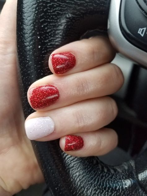 Gel Nails Christmas, Christmas Red Nails, Art Diy Ideas, Hairstyles Christmas, Christmas Nails Diy, Red Christmas Nails, Cool Christmas, Christmas Gel Nails, Nails Winter