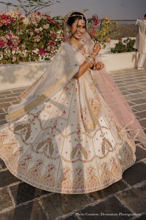 Indian bride, bridal inspiration, bridal outfit, lehenga inspiration, indian wedding outfit for bride, Bridal hairstyles, Bridal makeup, bridal outfit inspiration, Indian brides in lehenga, Pastel bridal lehenga, Traditional bride,  Fun bride, Bridal photoshoot, wedding photography Brides In Lehenga, Bridal Lehenga Traditional, Wedding Outfit For Bride, Lehenga Pastel, Pastel Bridal Lehenga, Lehenga Traditional, Lehenga Inspiration, Indian Wedding Outfit, Photoshoot Wedding