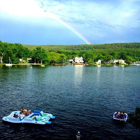 Greenwood Lake 2020: Best of Greenwood Lake, NY Tourism - Tripadvisor Castle Restaurant, Greenwood Lake, Lake Hotel, Boat Day, New York Vacation, Family Friendly Hotels, Romantic Hotel, Country Inn, Boat Rental