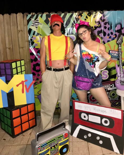 80’s themed party was awesome! Backdrop from party city, rubix cubes, mtv cutout, and cassette tape made by me @casanovadesigns_events (Instagram) Mtv Party, 80s Mtv, 80s Videos, Preschool Graduation Gifts, 90s Decor, Icons Party, Mtv Unplugged, Open Mic, Festival Decor