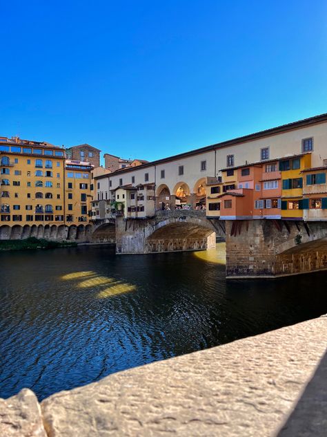 #florence #aesthetic #pontevecchio #bridge #italy #travel Florence Ponte Vecchio, Florence Aesthetic, Ponte Vecchio Florence, Italy Florence, Firenze Italy, Italy Trip, Italy Aesthetic, Europe Summer, Italian Summer